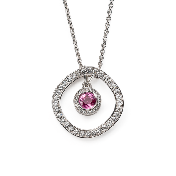 <img class="imgprod" src="https://stageing.rietz.ch/wp-content/uploads/2021/04/mother-daueghter.jpg">Anhänger Kombi carre + Saphir